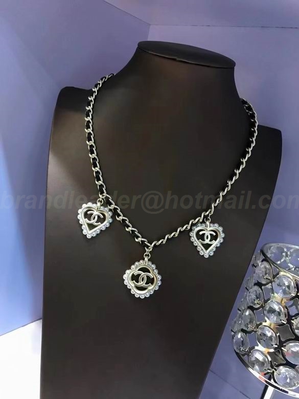 Chanel Necklaces 40